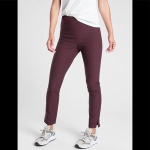 Athleta Wander Slim Ankle Pant NWT Burgundy sz 10